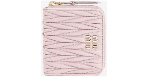 miu miu pink matelassé wallet|Miu Miu matelassé.